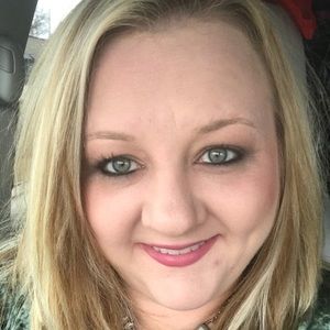 Meet your Posher, Candice